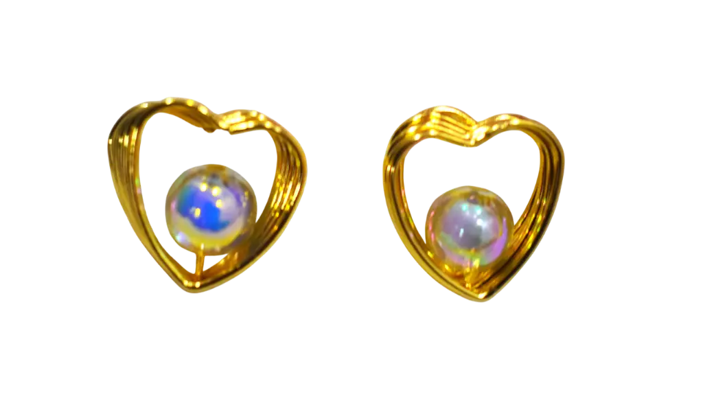 Heart_Moti_Earrings-Photoroom.webp