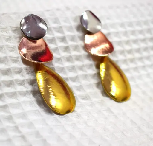 [SVAJTHREEEA0004] Three Layer Oval Earrings