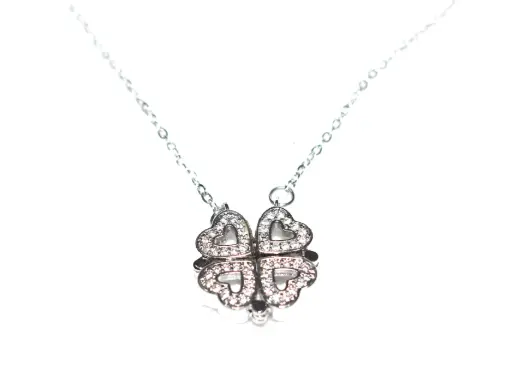 [SVAJMAGNETICPEN00054] Four Leaf Magnetic Chain Pendant